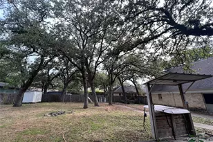 5722 Manor Rd, Austin, TX 78723 - Photo 16