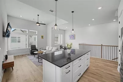 2930 Moreno Street, Austin, TX 78723 - Photo 2