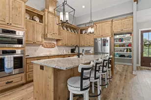 210 Levon Ln, Burnet, TX 78611 - Photo 6