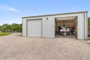 210 Levon Ln, Burnet, TX 78611 - Photo 24