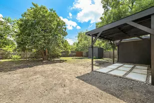 1400 Glencrest Dr, Austin, TX 78723 - Photo 20