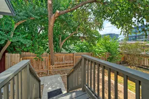 1711 E 7th St, Austin, TX 78702 - Photo 28