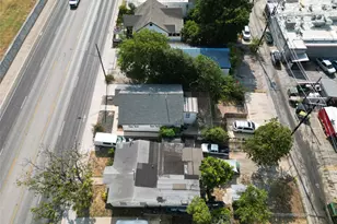 1711 E 7th St, Austin, TX 78702 - Photo 36