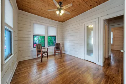 1711 E 7th Street #1, Austin, TX 78702 - Photo 18