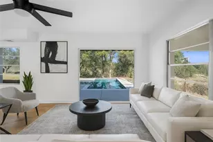 20204 Barnett Glenn Rd, Spicewood, TX 78669 - Photo 2