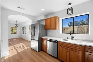 20204 Barnett Glenn Rd, Spicewood, TX 78669 - Photo 14