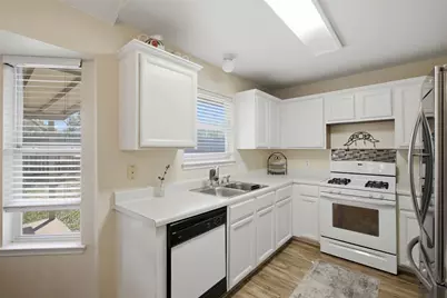 1717 Rendova Lane, Pflugerville, TX 78660 - Photo 8