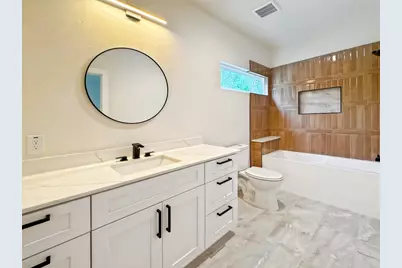 2309 Montopolis Drive #8, Austin, TX 78741 - Photo 12