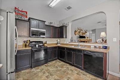 1513 Monte Vista Drive, Lockhart, TX 78644 - Photo 6