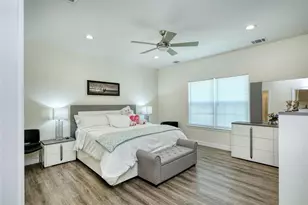2409 Pecan St, Bastrop, TX 78602 - Photo 16
