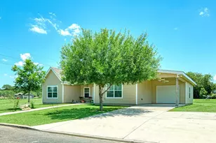 2409 Pecan St, Bastrop, TX 78602 - Photo 20