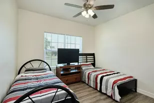 2409 Pecan St, Bastrop, TX 78602 - Photo 12