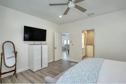 2409 Pecan Street, Bastrop, TX 78602 - Photo 14