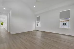 3101 Lyons Rd, Austin, TX 78702 - Photo 26