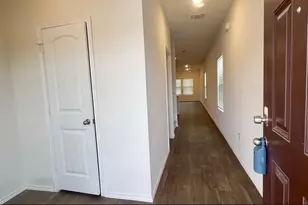 [Address not provided], Elgin, TX 78621 - Photo 4