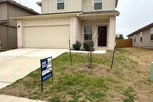 [Address not provided], Elgin, TX 78621 - Photo 2