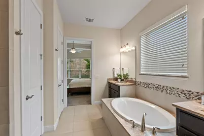 122 Feritti Drive, Lakeway, TX 78734 - Photo 22