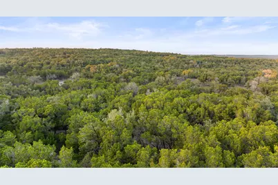 5946 Grotto Creek Court, Fischer, TX 78623 - Photo 16