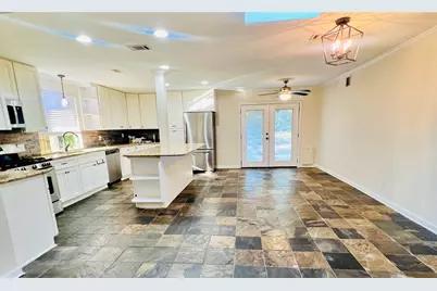 1902 Karen Avenue, Austin, TX 78757 - Photo 4