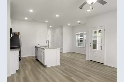 16704 Sonoma Breeze Drive, Manor, TX 78653 - Photo 8