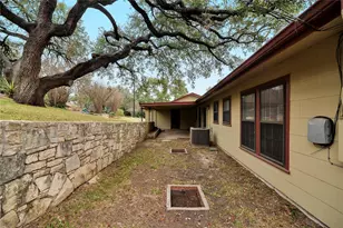 2300 Rebel Rd, Austin, TX 78704 - Photo 22