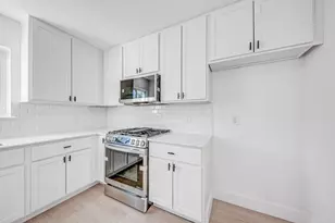 5228 Basswood Ln, Austin, TX 78723 - Photo 14