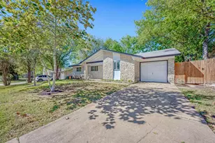 5228 Basswood Ln, Austin, TX 78723 - Photo 2