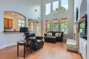 5000 Mission Oaks Blvd, Austin, TX 78735 - Photo 2