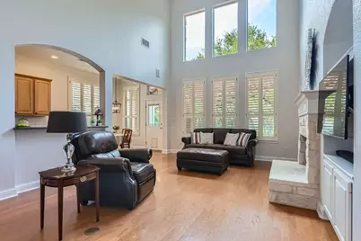 5000 Mission Oaks Boulevard #46, Austin, TX 78735 - Photo 4