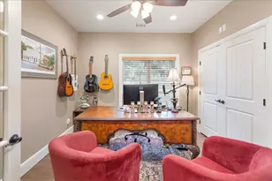 9 Caliche Ct, Wimberley, TX 78676 - Photo 12