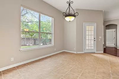 6413 York Bridge Circle, Austin, TX 78749 - Photo 10
