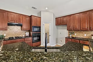 6413 York Bridge Cir, Austin, TX 78749 - Photo 12