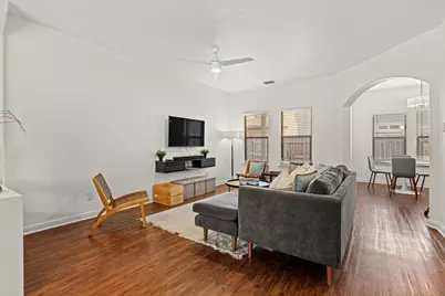 510 Mueller Street #16, Fredericksburg, TX 78624 - Photo 6