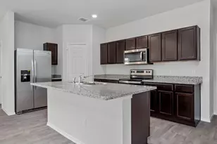 133 McNamara Ct, Jarrell, TX 76537 - Photo 6