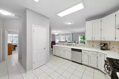 9602 Tea Rose Trail, Austin, TX 78748 - Photo 12