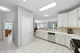 9602 Tea Rose Trail, Austin, TX 78748 - Photo 12