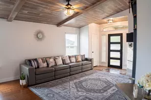 12307 Walter Vaughn Dr, Manor, TX 78653 - Photo 4