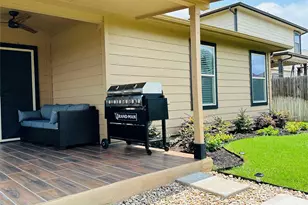 12307 Walter Vaughn Dr, Manor, TX 78653 - Photo 32