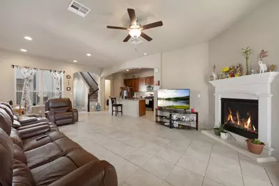 205 Clubhouse Drive #G, Georgetown, TX 78628 - Photo 4