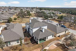 205 Clubhouse Dr, Georgetown, TX 78628 - Photo 30