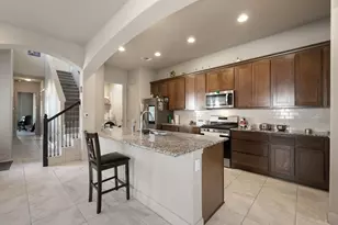 205 Clubhouse Dr, Georgetown, TX 78628 - Photo 6