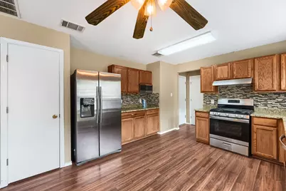 186 Carriage Way, Kyle, TX 78640 - Photo 10