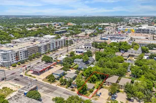 700 W N Loop Blvd, Austin, TX 78751 - Photo 8