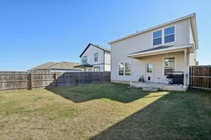 185 Katie Elder Dr, Jarrell, TX 76588 - Photo 16