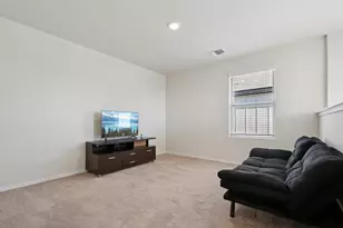 185 Katie Elder Dr, Jarrell, TX 76588 - Photo 28