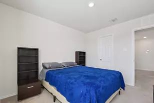 185 Katie Elder Dr, Jarrell, TX 76588 - Photo 26