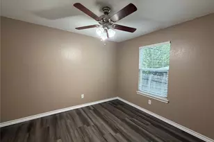 2306 Stirrup Dr, Round Rock, TX 78681 - Photo 6