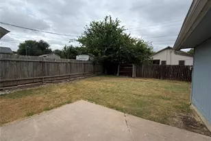 2306 Stirrup Dr, Round Rock, TX 78681 - Photo 14
