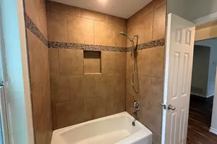 2306 Stirrup Dr, Round Rock, TX 78681 - Photo 8