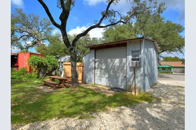 1605 Lancer Lane, Austin, TX 78733 - Photo 24